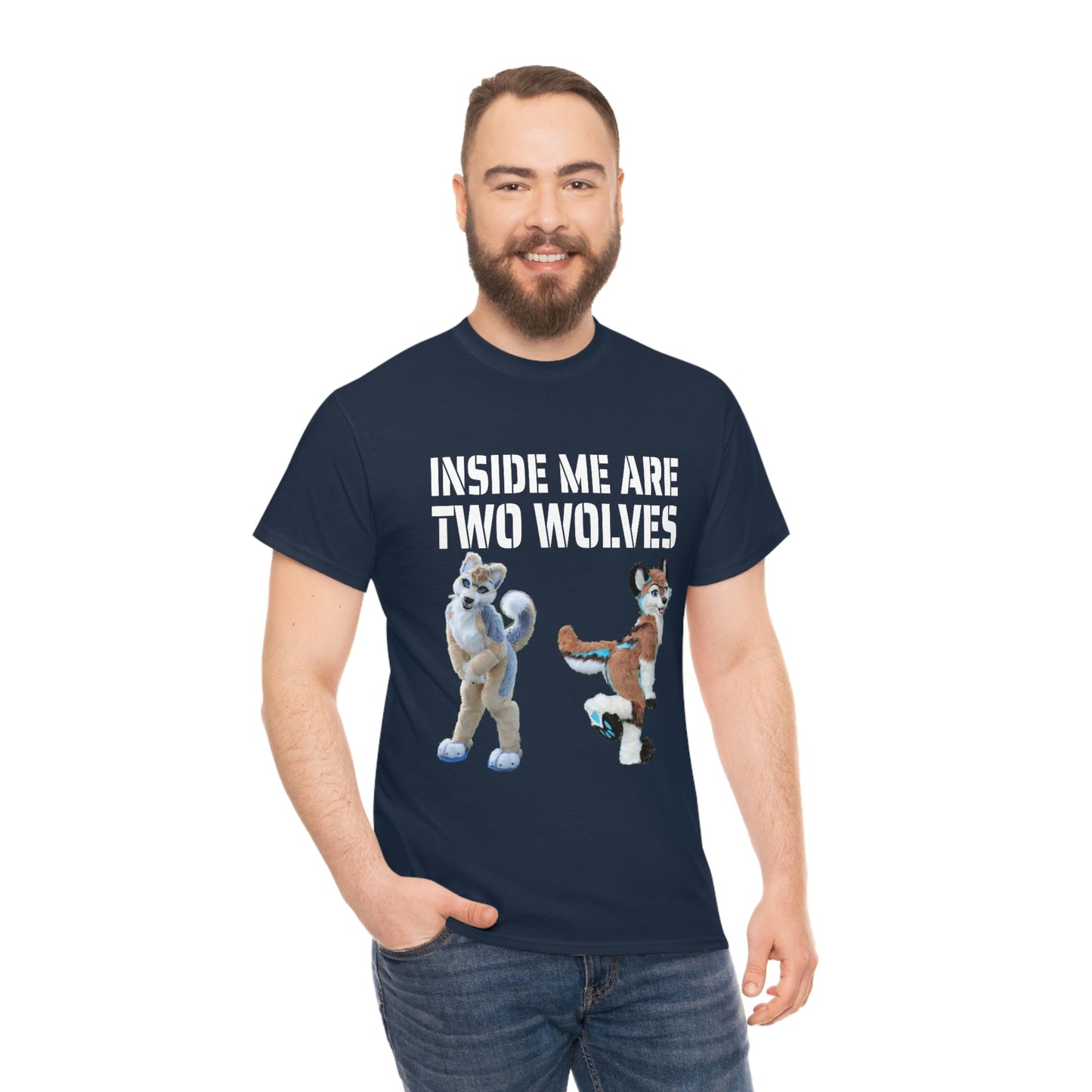 2 wolves