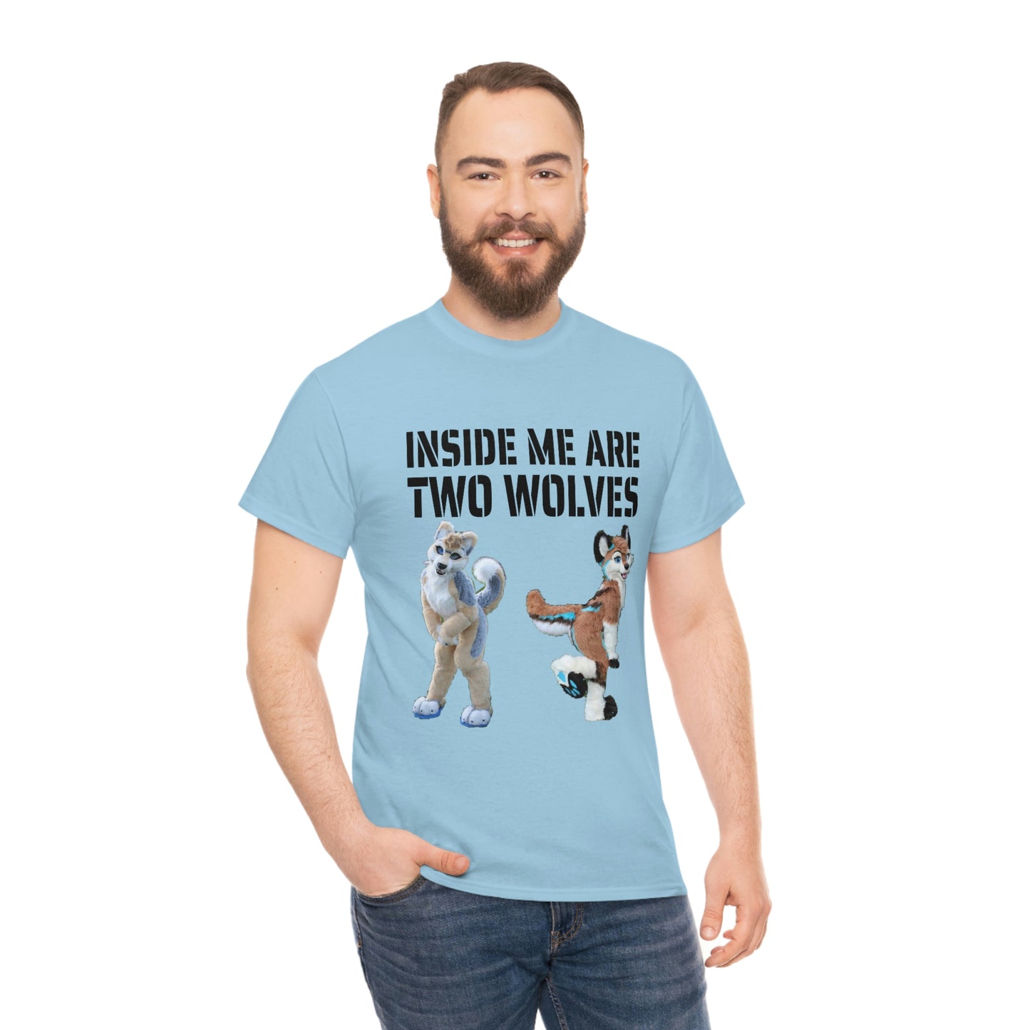 2 wolves