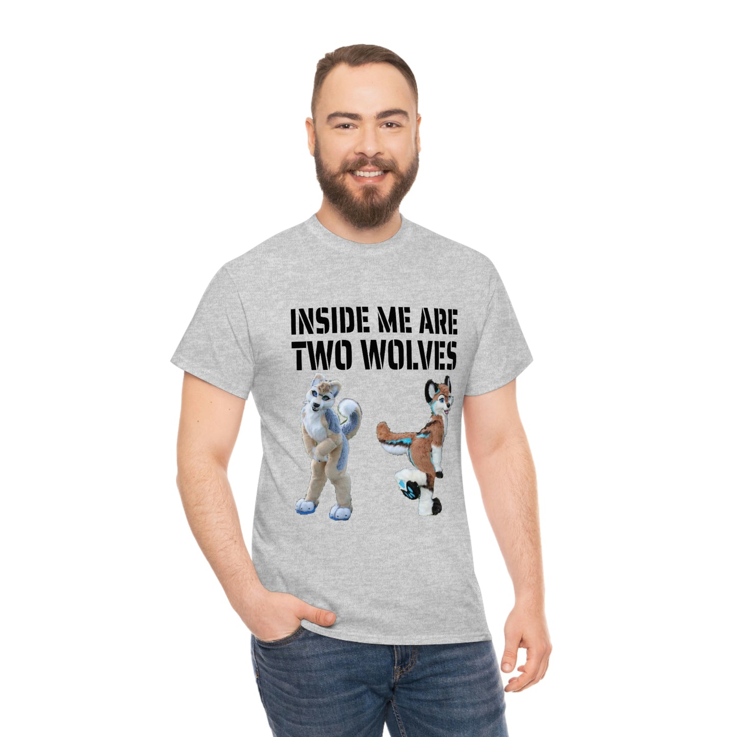 2 wolves